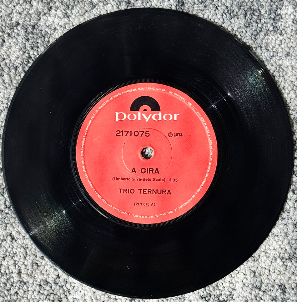 A Gira - Trio Ternura